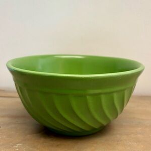 Vintage Fioriware Swirl Mixing Bowl, Zanesville OH Pottery